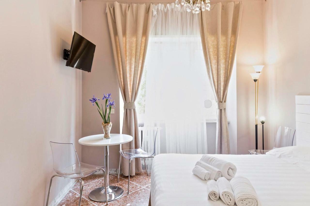 Roma Talenti Breme Bed and Breakfast Esterno foto